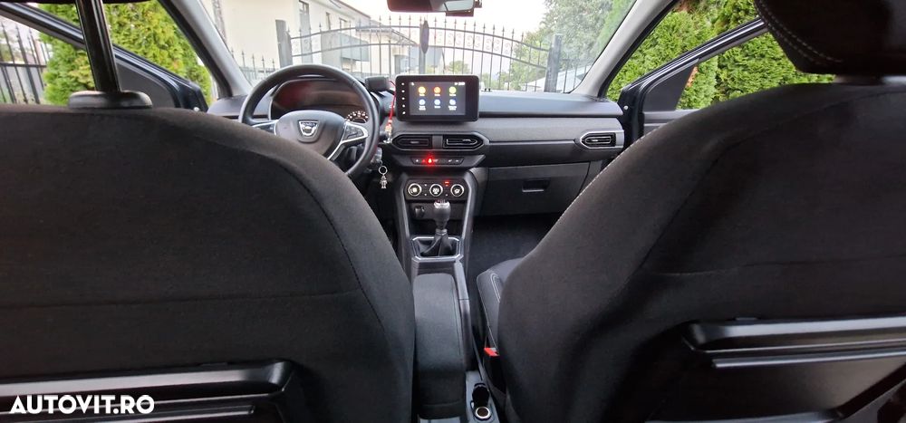 Dacia Logan TCe 90 MT6 Comfort - 9