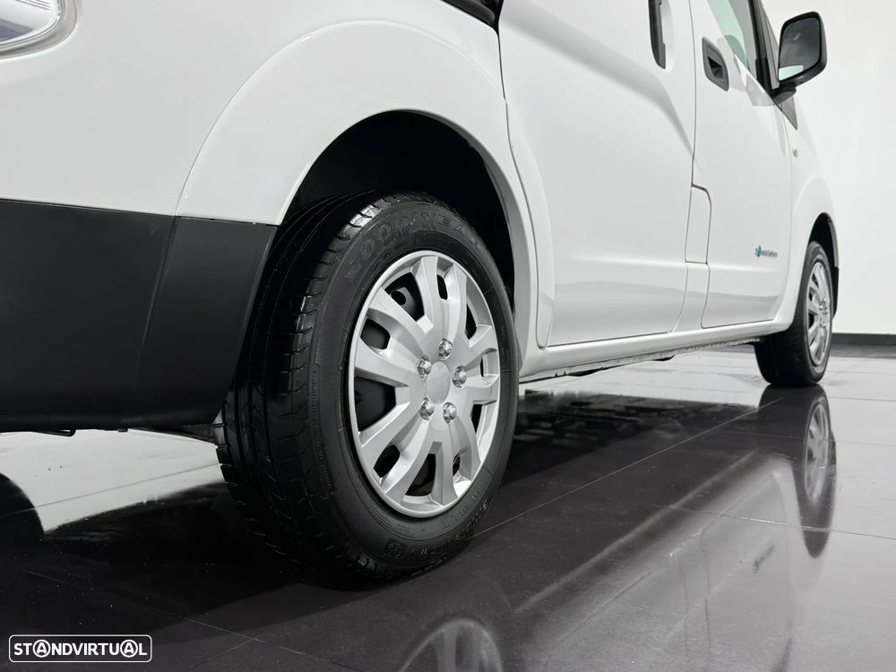 Nissan E-NV200 40 KWH - IVA DEDUTIVEL - 69327 KM - NACIONAL - 52