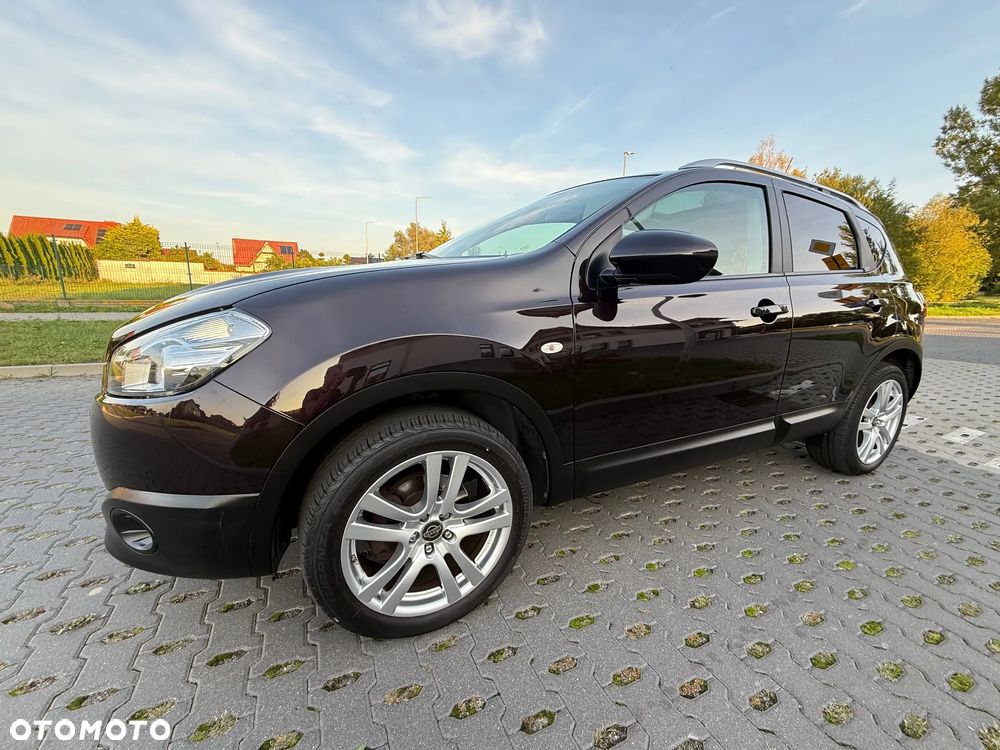 Nissan Qashqai - 11