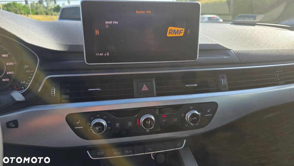 Audi A5 Sportback 40 TFSI S tronic - 12