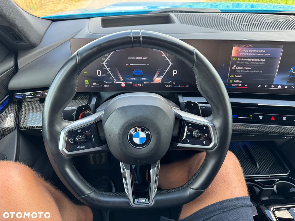 BMW Seria 5 520d xDrive mHEV - 16