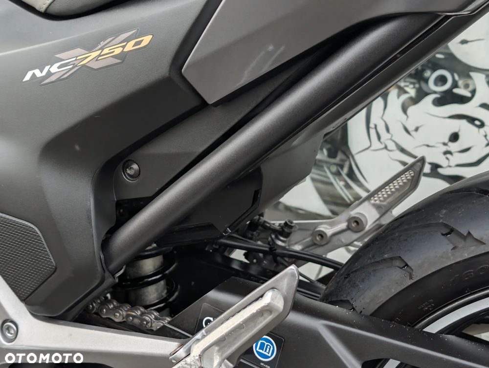 Honda NC - 9