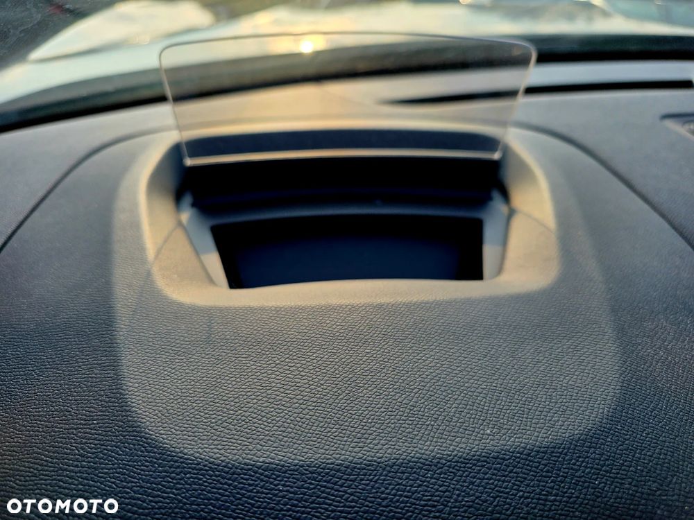 Citroën C4X PureTech 130 Stop&Start EAT8 SHINE - 16