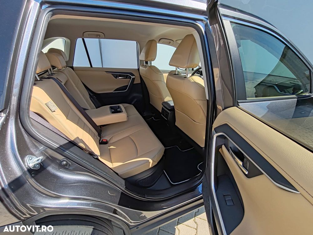 Toyota RAV4 2.5 VVT-iE 4x4 Luxury Premium - 8