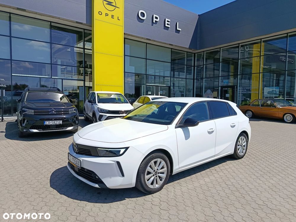 Opel Astra 1.2 T Business Edition S&S - 1