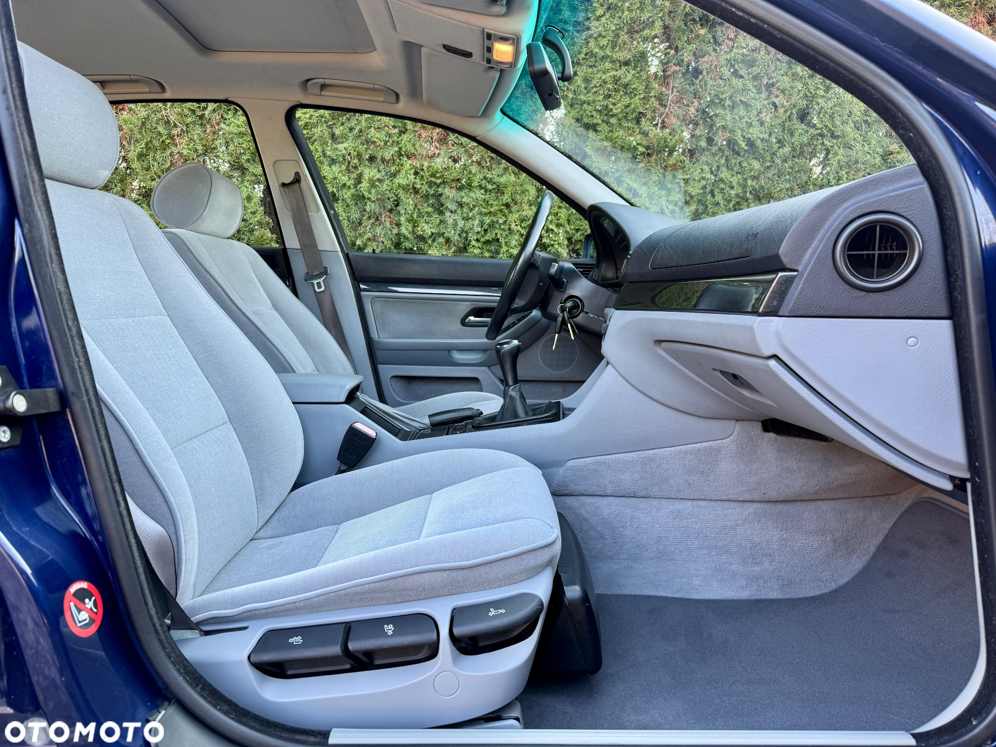 BMW Seria 5 523i - 21