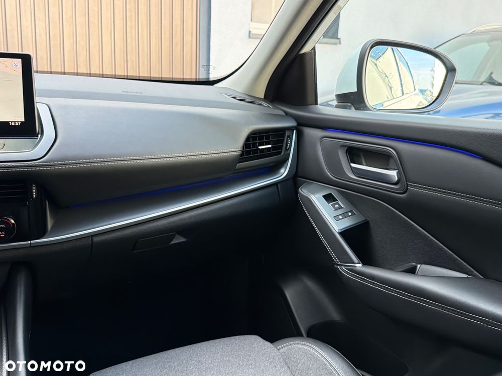Nissan Qashqai 1.3 DIG-T MHEV N-Connecta Xtronic - 39