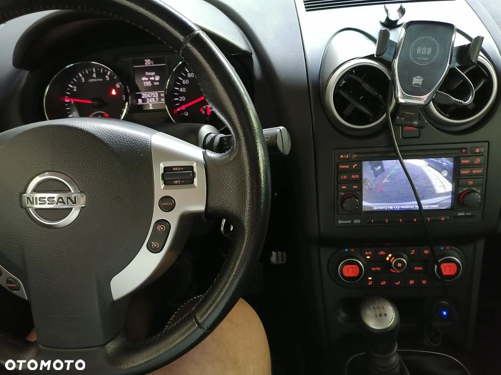 Nissan Qashqai 2.0 lounge - 13