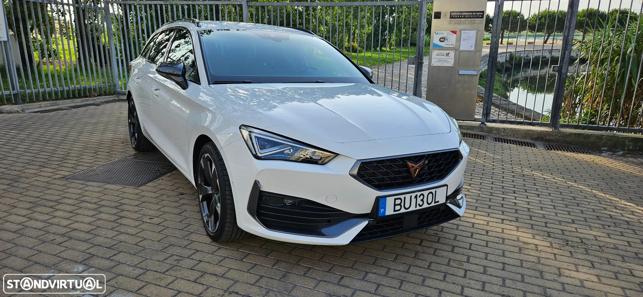 Cupra Leon ST 1.4 e-Hybrid MID DSG - 16