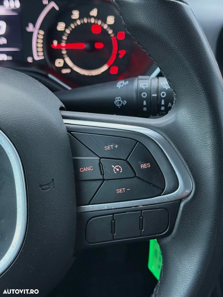 Fiat Tipo 1.4 16V Lounge - 26