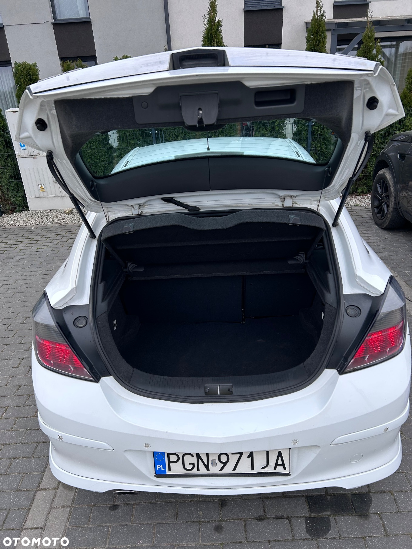 Opel Astra III GTC 1.7 CDTI Sport - 14