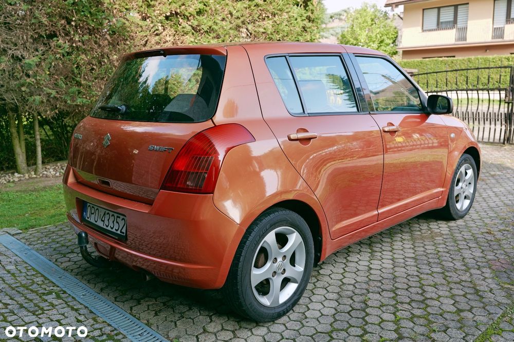 Suzuki Swift - 7