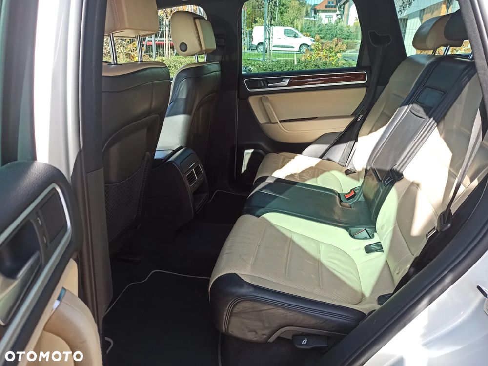 Volkswagen Touareg 3.0 V6 TDI BMT - 8