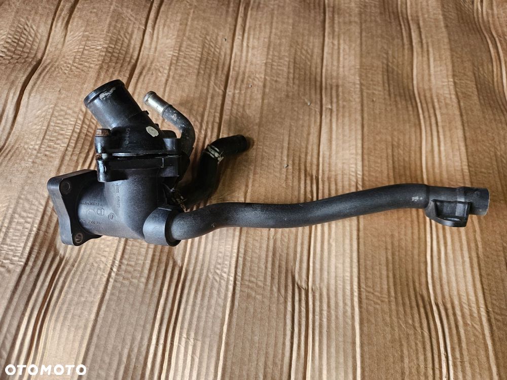 toyota avensis t25 corolla verso d4d obudowa termostatu - 2