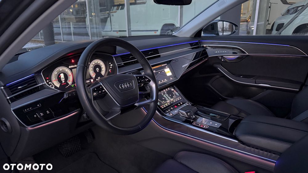 Audi A8 - 28