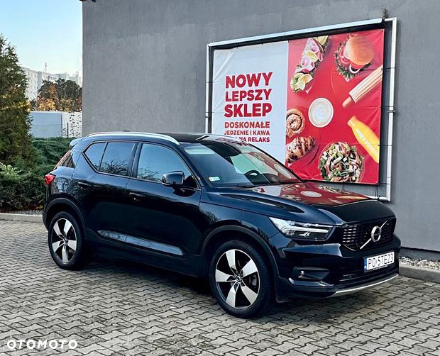 Volvo XC 40 B4 B AWD Momentum Pro - 2
