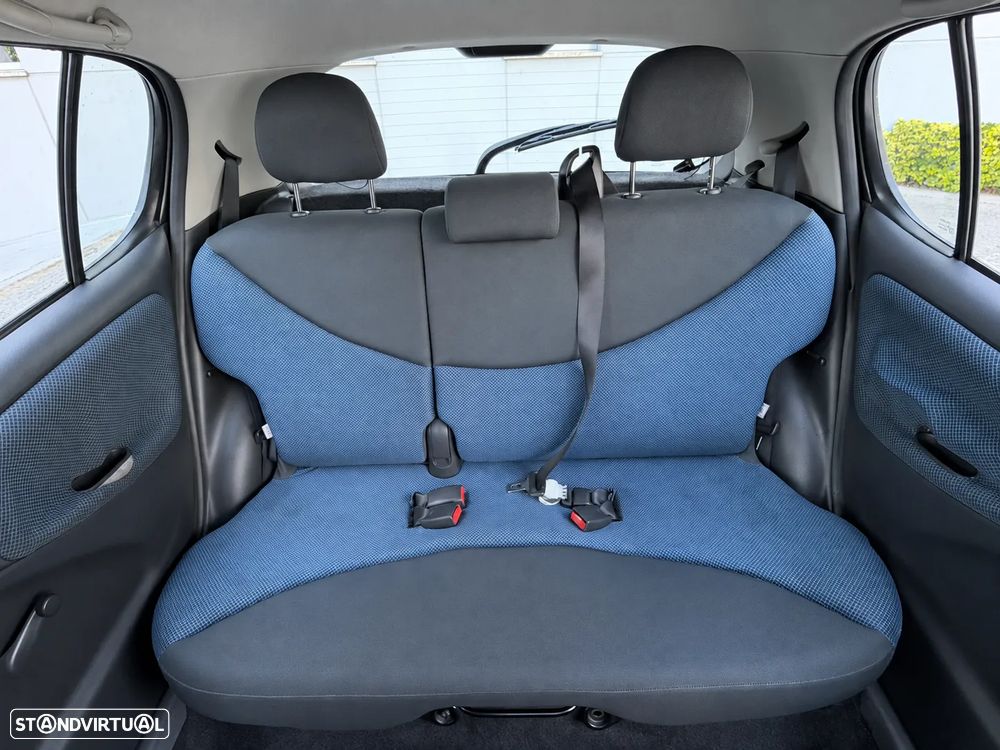 Toyota Yaris 1.0 In-Pack - 29