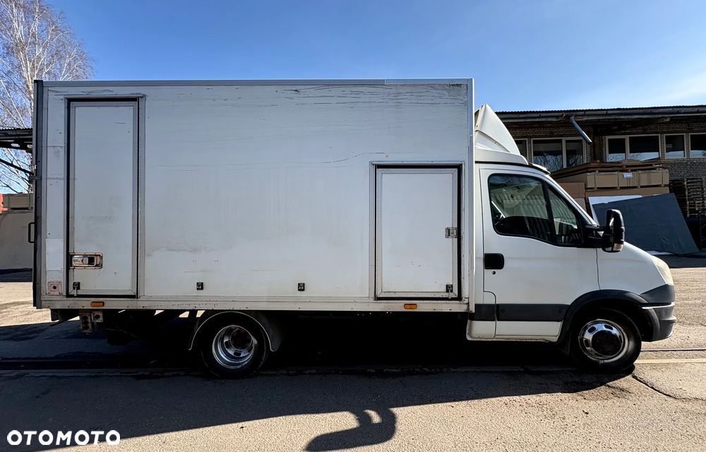 Iveco DAILY 35C21 - 6