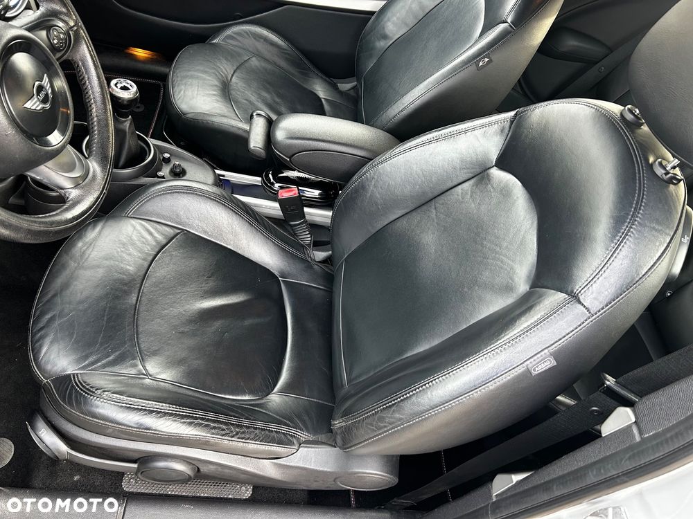 MINI Paceman Cooper D ALL4 - 15