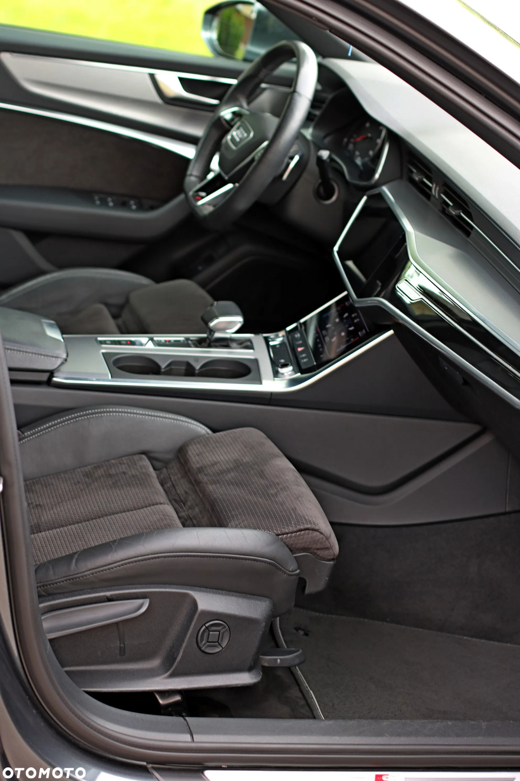 Audi A6 Avant - 16