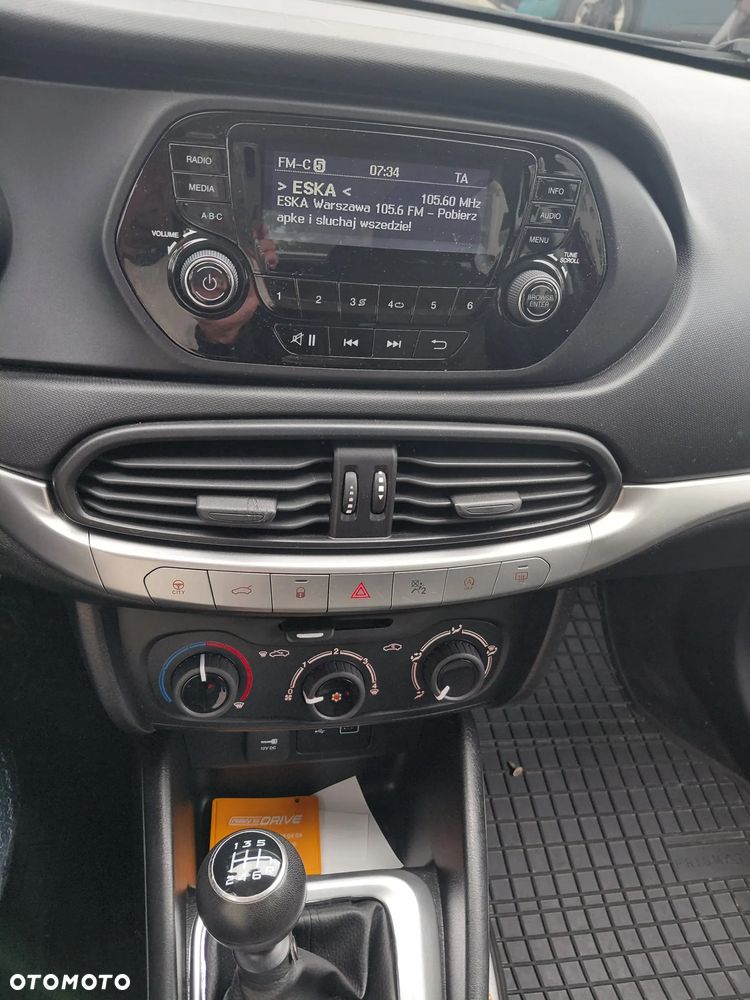 Fiat Tipo 1.4 16v Easy - 14
