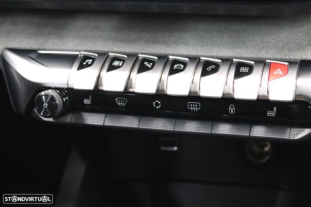 Peugeot 3008 1.2 PureTech GT EAT8 - 15