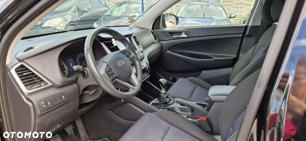 Hyundai Tucson - 36