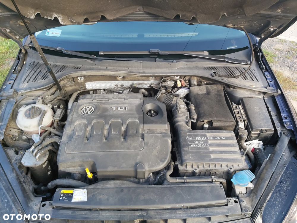 Volkswagen Golf 2.0 TDI BMT Highline DSG - 22