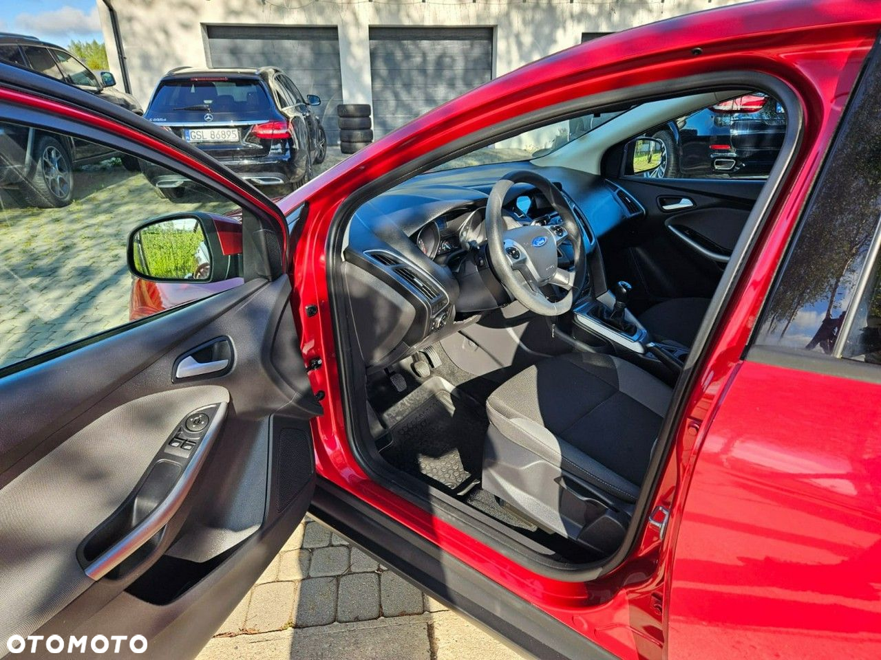 Ford Focus - 11