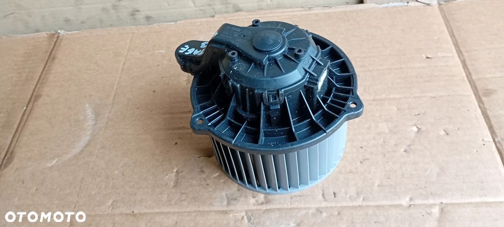 Wentylator silnik dmuchawy nagrzewnicy Kia Sportage III F00S3B2442 - 4