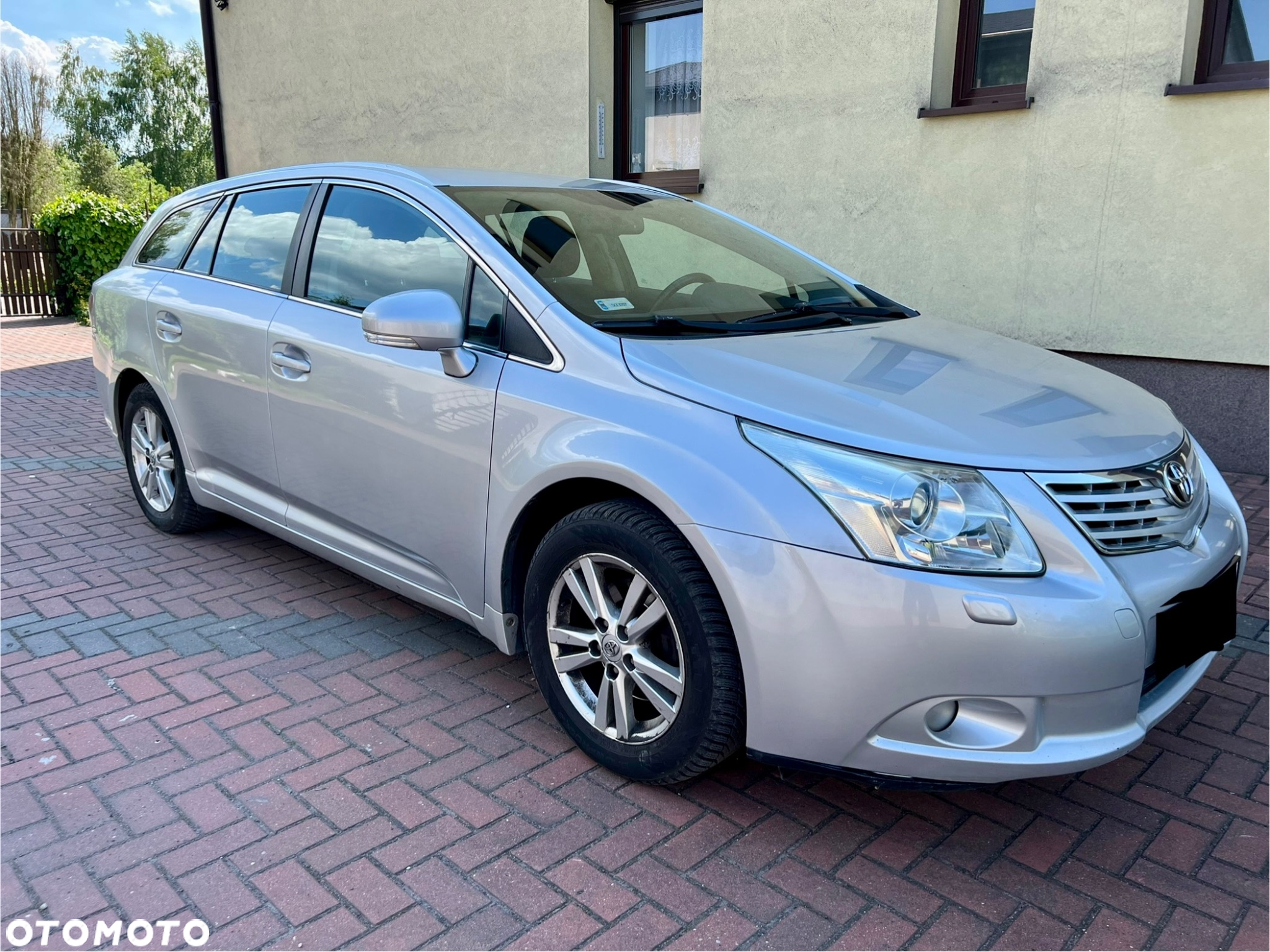 Toyota Avensis 1.8 Sol - 11