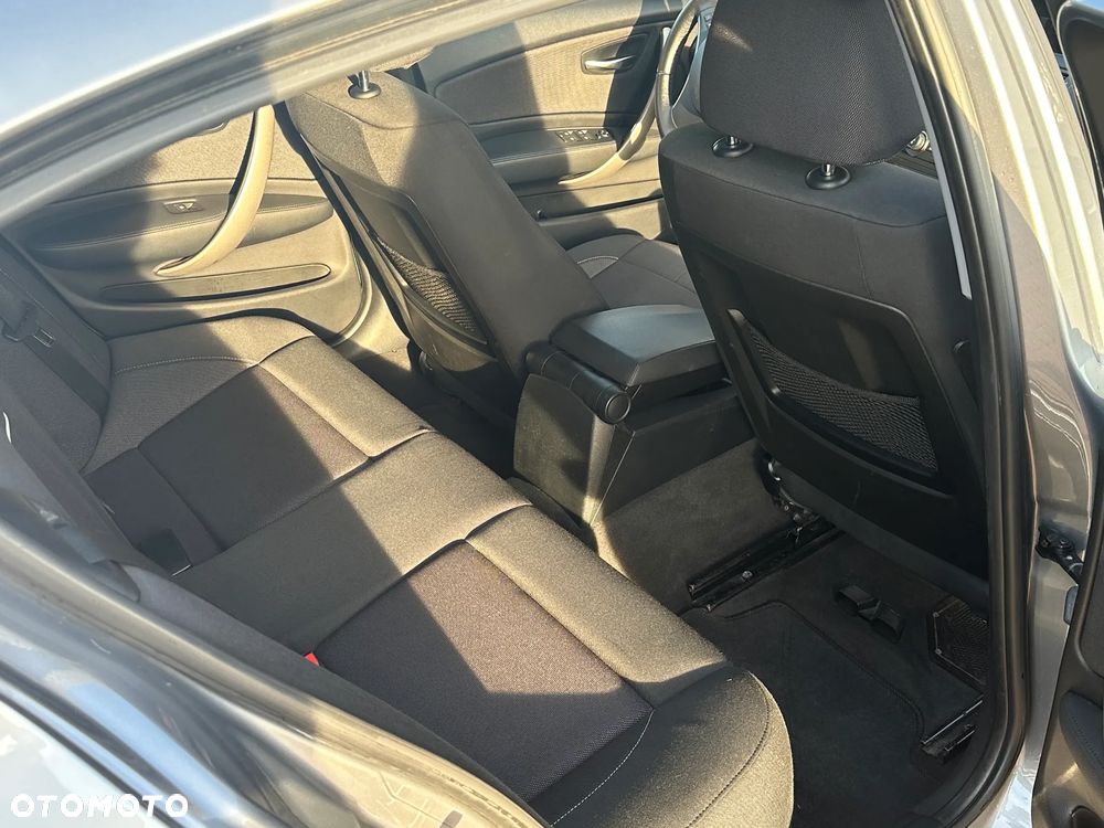 BMW Seria 1 116d Urban Line - 30