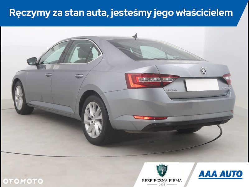 Skoda Superb - 5