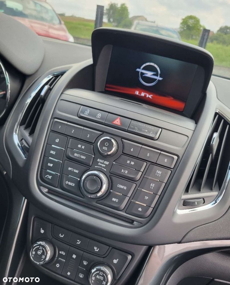 Opel Zafira - 14