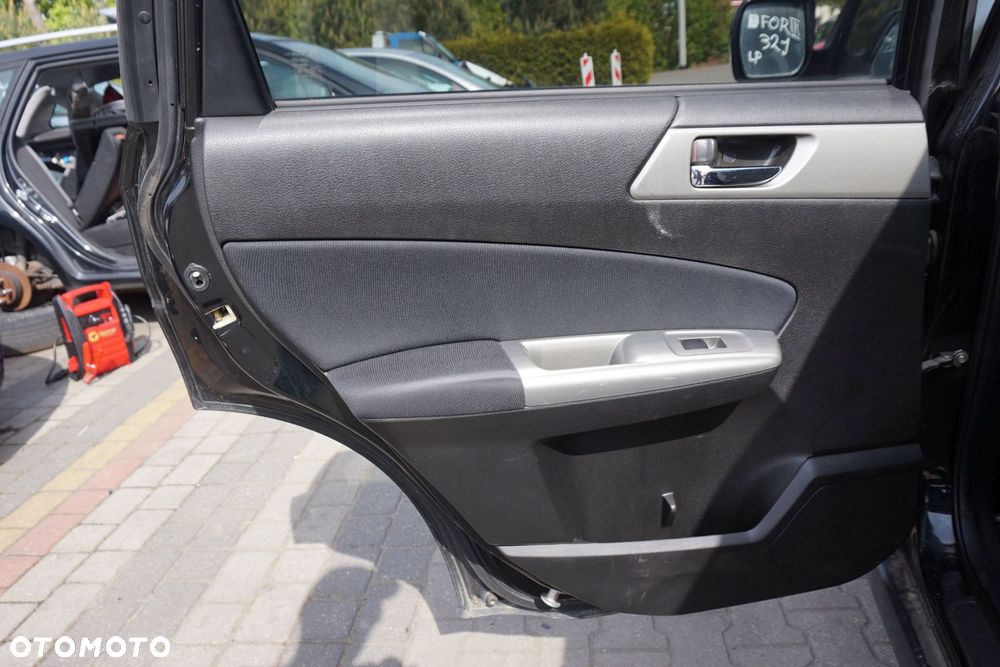 DRZWI TYLNE LEWE FORESTER III SH 32J  CZARNY SUBARU 2008-2013 - 10