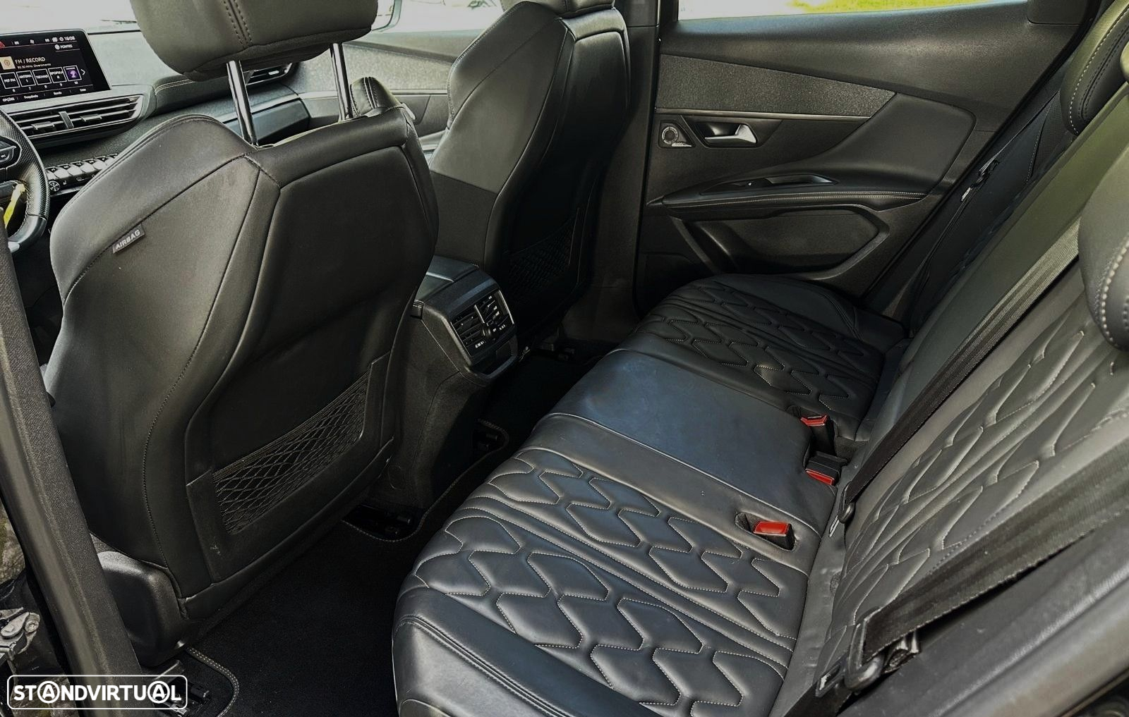 Peugeot 3008 1.5 BlueHDi GT Line - 37