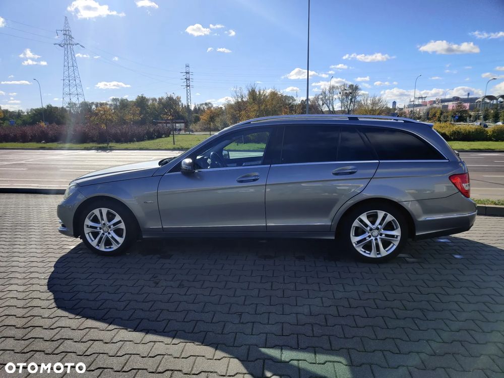 Mercedes-Benz Klasa C 250 T (BlueEFFICIENCY) 7G-TRONIC Avantgarde - 6