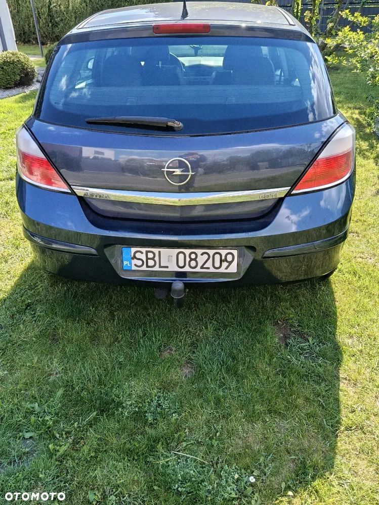 Opel Astra 1.3 CDTI Cosmo - 3