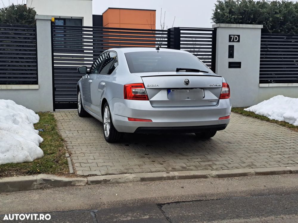 Skoda Octavia 1.6 TDI GREENLINE - 4