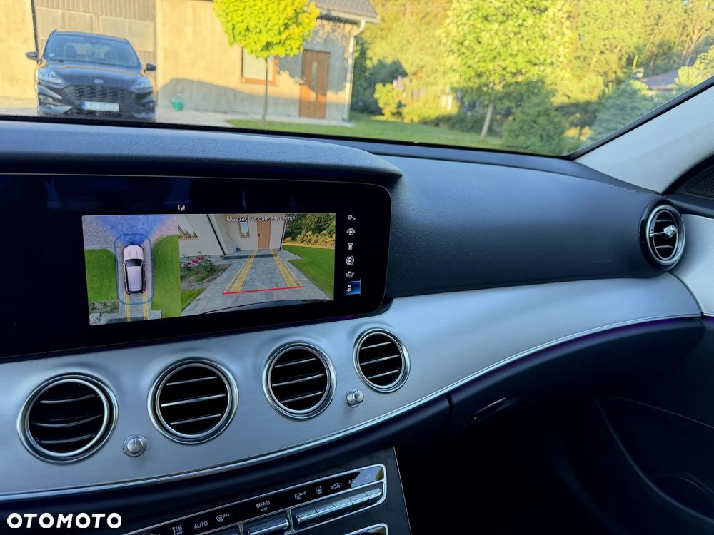 Mercedes-Benz Klasa E 300 de 4-Matic Avantgarde - 28