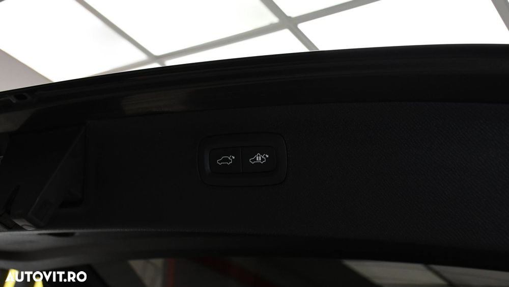 Volvo XC 90 Recharge T8 eAWD Inscription - 24