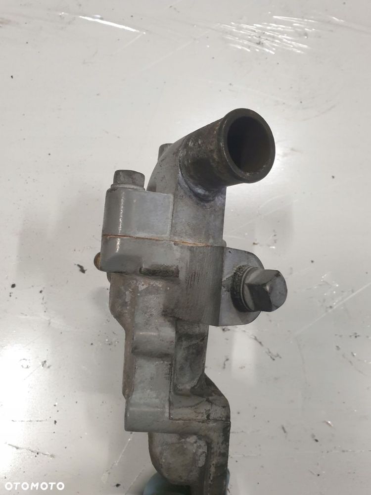 CARRIER SUPRA 950 OBUDOWA TERMOSTATU KUBOTA D1105 - 1