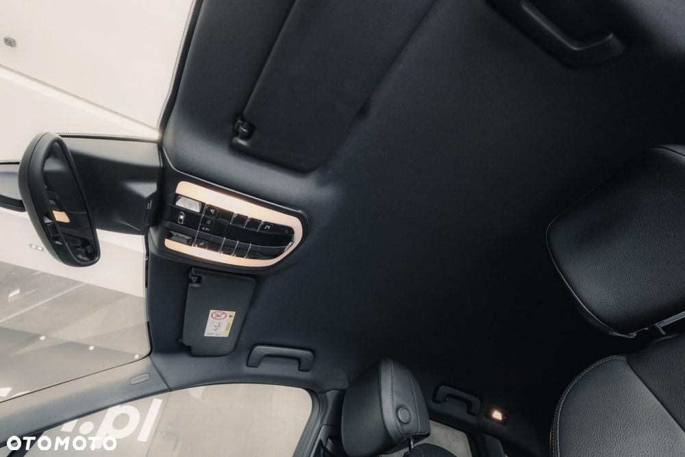 Porsche Macan Standard - 35