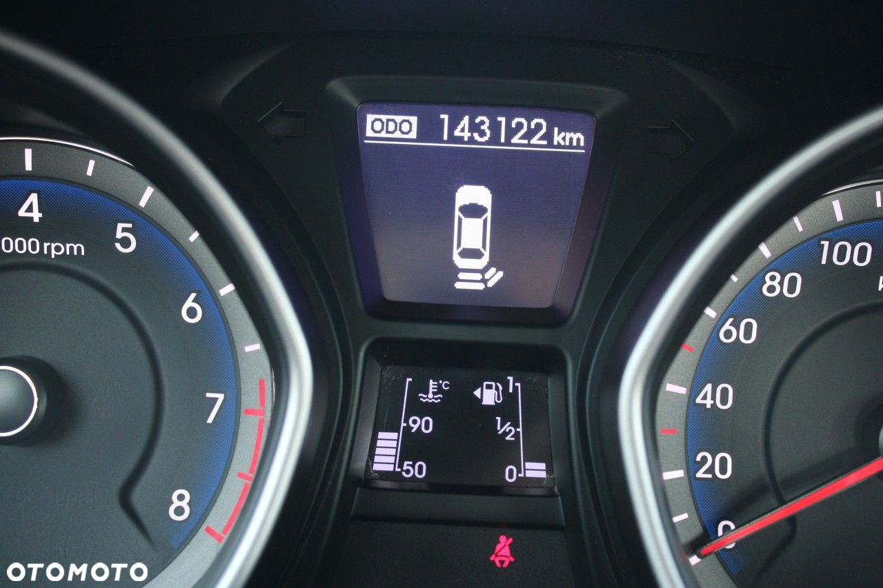 Hyundai i30 1.6 Premium - 22