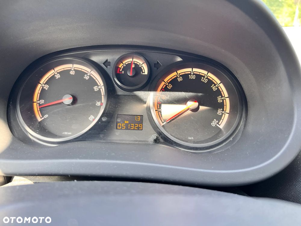 Opel Corsa 1.2 16V Enjoy - 11