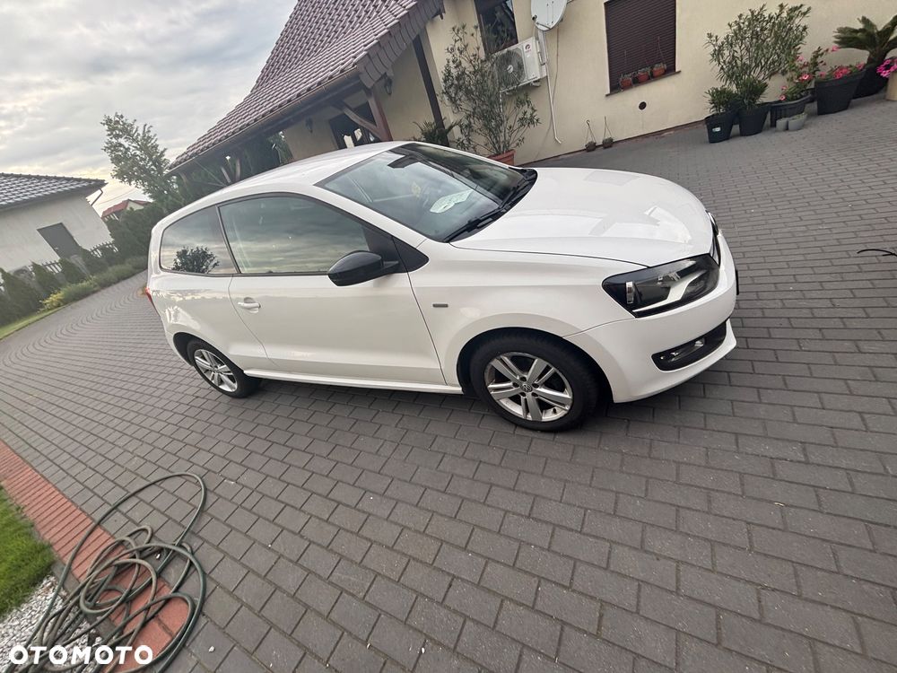 Volkswagen Polo 1.6 TDI MATCH - 5