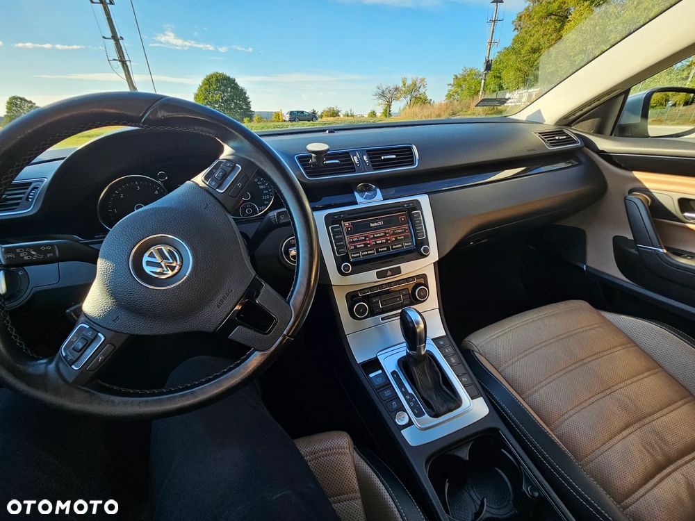 Volkswagen Passat CC - 10