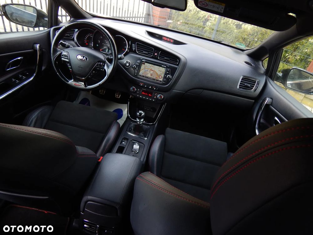 Kia Ceed 1.6 T-GDI GT-Challenge - 16