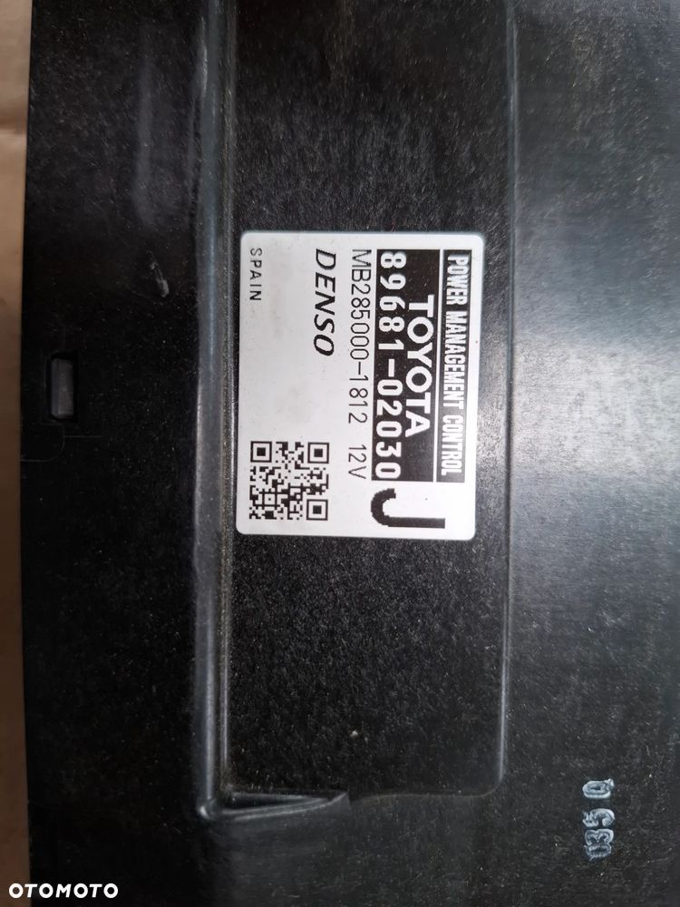TOYOTA AURIS E18 1.8 HYBRYDA HB MODUŁ STEROWNIK 89681-02030 - 2