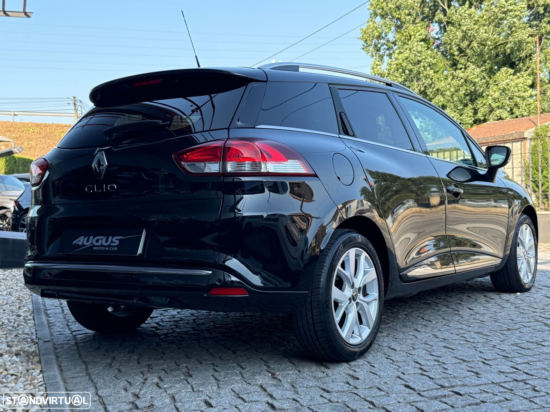 Renault Clio Sport Tourer TCe 90 Limited - 3